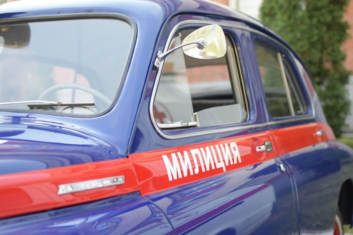 В Томске состоялся ретро-пробег автомобилей в честь 90-летия Госавтоинспекции В Томске состоялся ретро-пробег автомобилей в честь 90-летия Госавтоинспекции