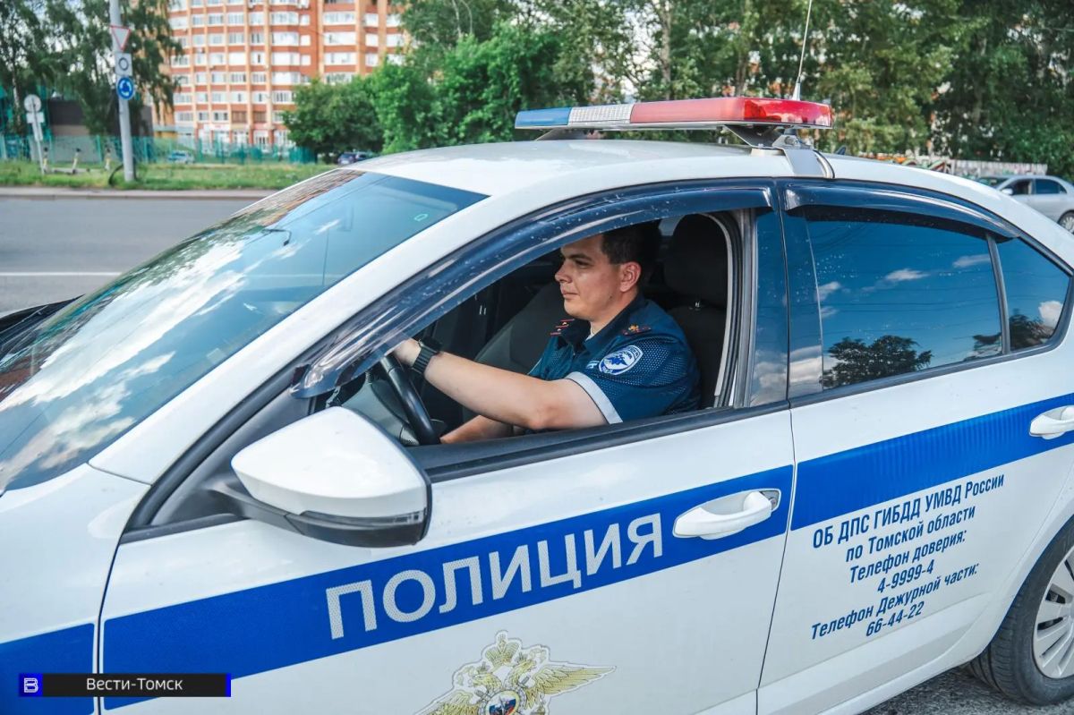 В День ГАИ заглянули в будни томских инспекторов — фоторепортаж В День ГАИ заглянули в будни томских инспекторов — фоторепортаж