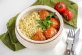 Вкус советских школьных столовых: ёжики в томатно-сметанном соусе с булгуром и птитимом