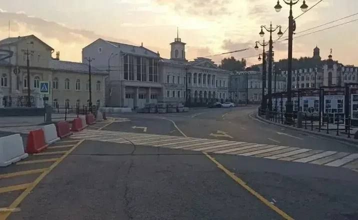 Новая разметка на площади Ленина: как теперь ехать? Новая разметка на площади Ленина: как теперь ехать?
