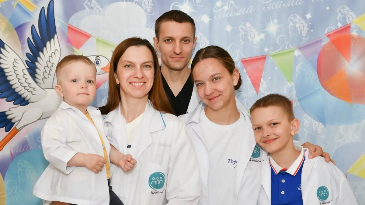 Семья врачей из Стрежевого поделилась секретами домашнего счастья