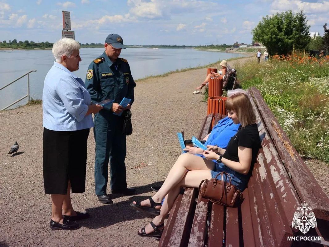 МЧС России предупреждает жителей Томской области об опасности на водных объектах МЧС России предупреждает жителей Томской области об опасности на водных объектах