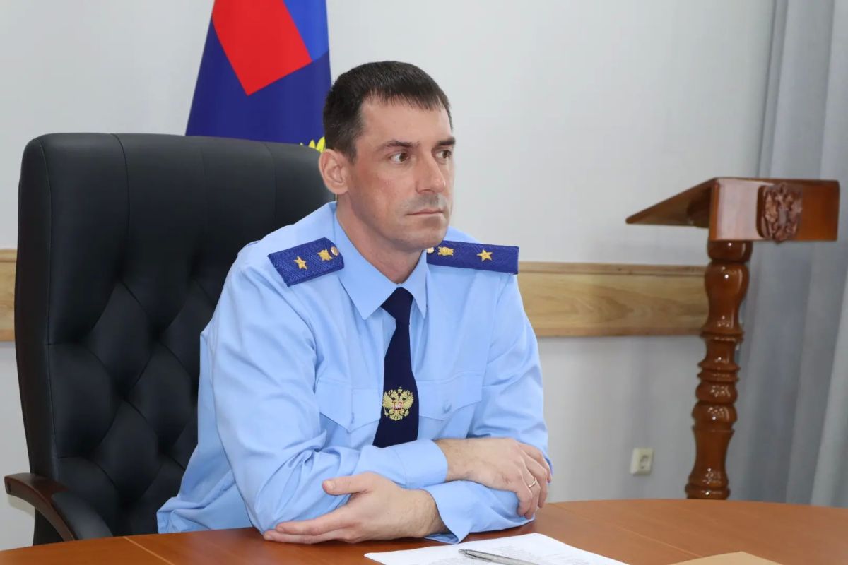 Прокурор региона Сергей Ломакин провел выездной личный прием жителей Кривошеинского района Томской области