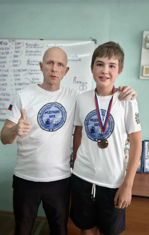 "У меня открылось второе дыхание": подросток, спасший тонущего Тренера Федерации нард Томской области, делал все на автомате — он боялся за наставника