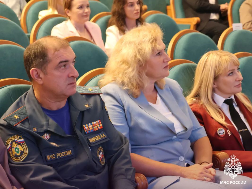 Сотрудники МЧС России по Томской области стали победителями регионального этапа I Всероссийской спартакиады госслужащих Сотрудники МЧС России по Томской области стали победителями регионального этапа I Всероссийской спартакиады госслужащих