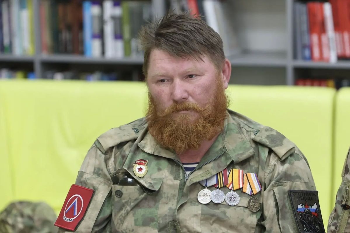 Владимир Мазур: В рабочих поездках пл районам области всегда встречаюсь с волонтёрами, участниками и ветеранами специальной военной операции Владимир Мазур: В рабочих поездках пл районам области всегда встречаюсь с волонтёрами, участниками и ветеранами специальной военной операции