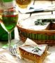 Загадочная кулинария: пирог с медом, кедровыми орехами и розмарином