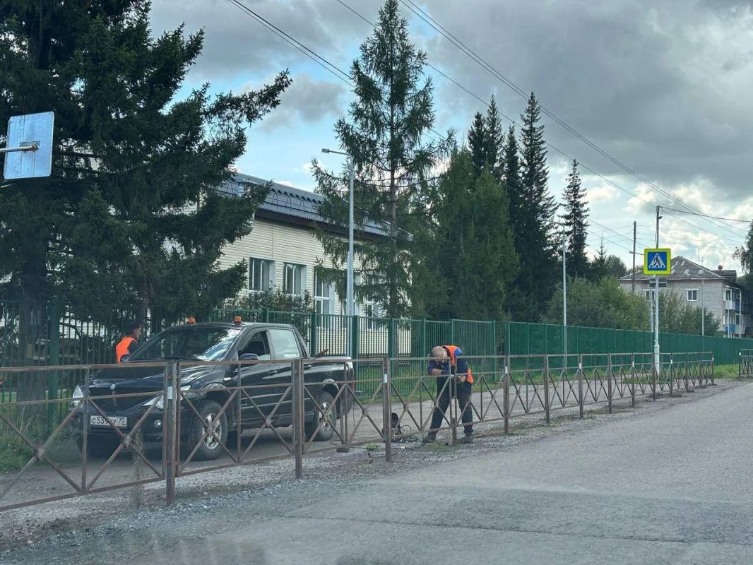 В Кожевниковском районе Томской области после вмешательства прокуратуры обеспечена безопасность дорожного движения рядом со школой В Кожевниковском районе Томской области после вмешательства прокуратуры обеспечена безопасность дорожного движения рядом со школой