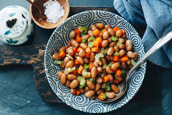 Необычный китайский салат: как вареный арахис меняет представление о вкусе