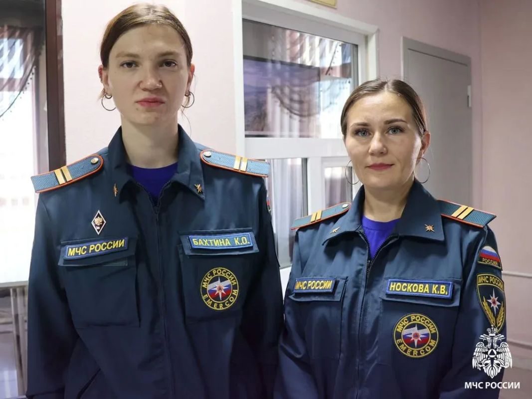 Сотрудники МЧС России приняли участие в IV карьерном форуме «Труд крут» Сотрудники МЧС России приняли участие в IV карьерном форуме «Труд крут»