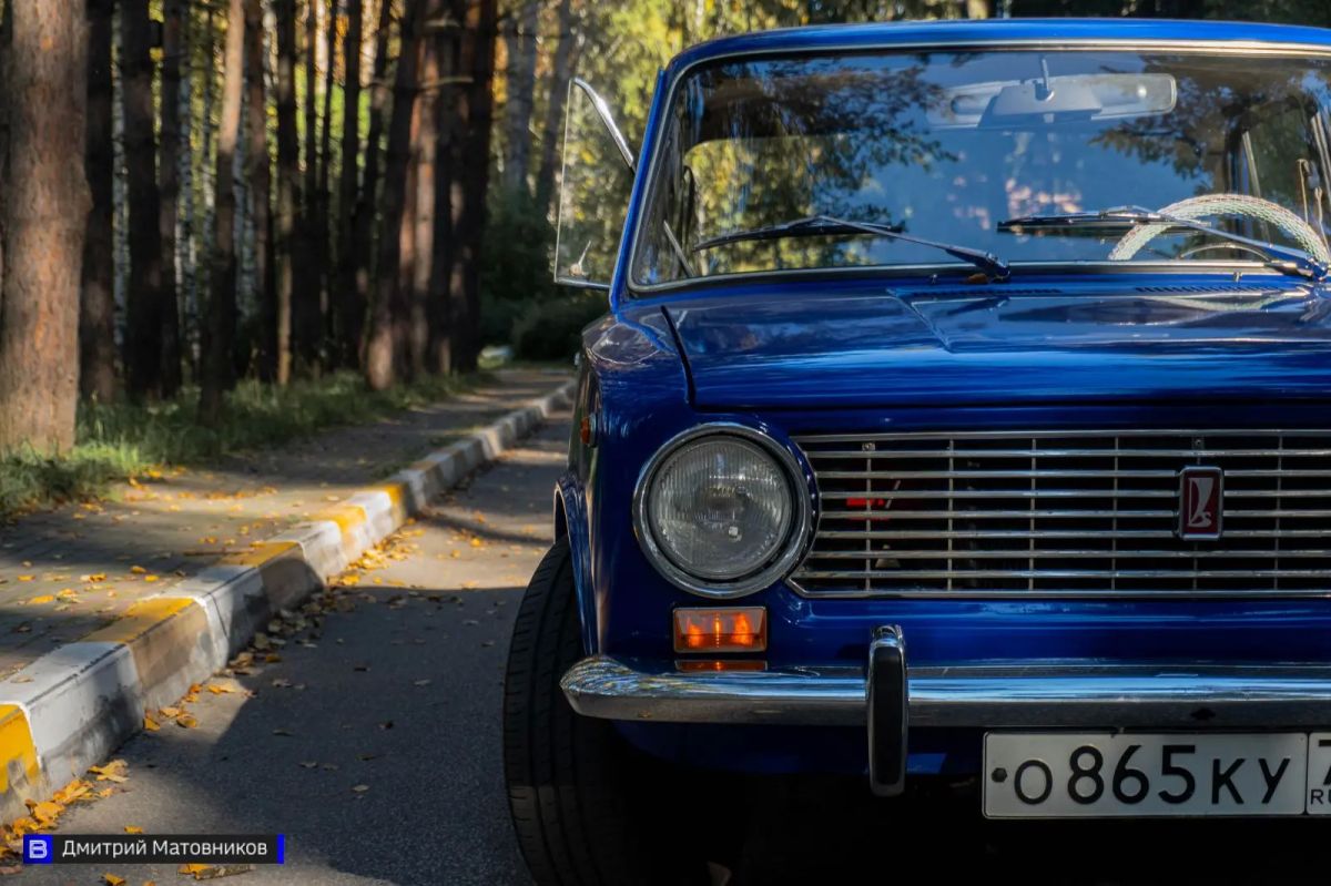 "Из-под деда": показываем, как томич сохранил легендарную "копейку" "Из-под деда": показываем, как томич сохранил легендарную "копейку"