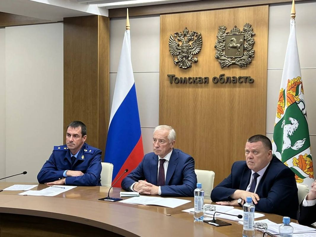 Губернатор Владимир Мазур принял участие в совещании по подготовке регионов Сибири к отопительному сезону