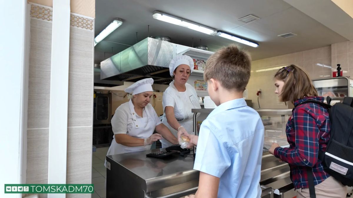 Проверка качества питания прошла в томских школах Проверка качества питания прошла в томских школах