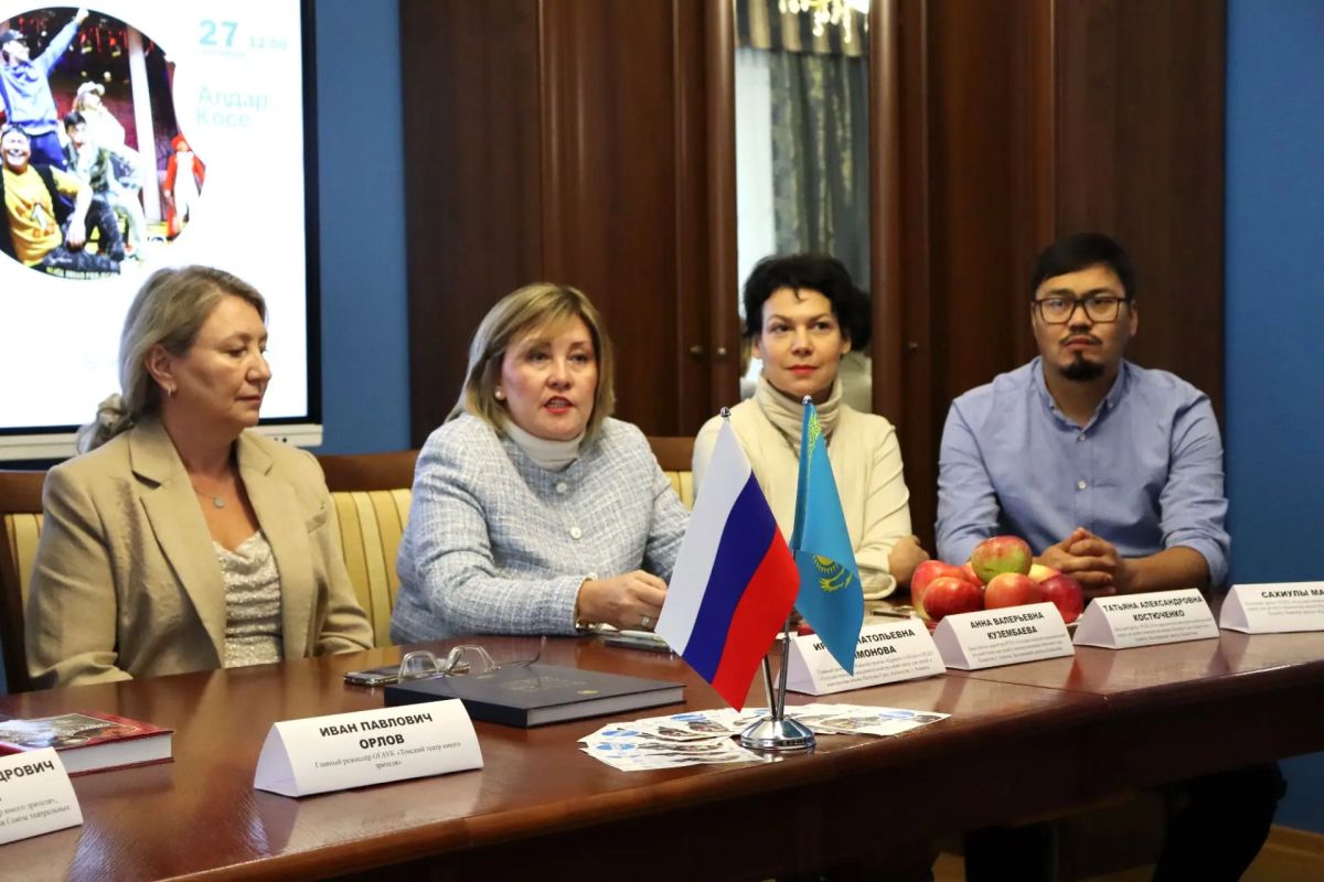 В Томском театре юного зрителя состоялась пресс-конференция, посвящённая гастролям Государственного академического русского театра для детей и юношества имени Наталии Сац (Алматы, Казахстан) В Томском театре юного зрителя состоялась пресс-конференция, посвящённая гастролям Государственного академического русского театра для детей и юношества имени Наталии Сац (Алматы, Казахстан)