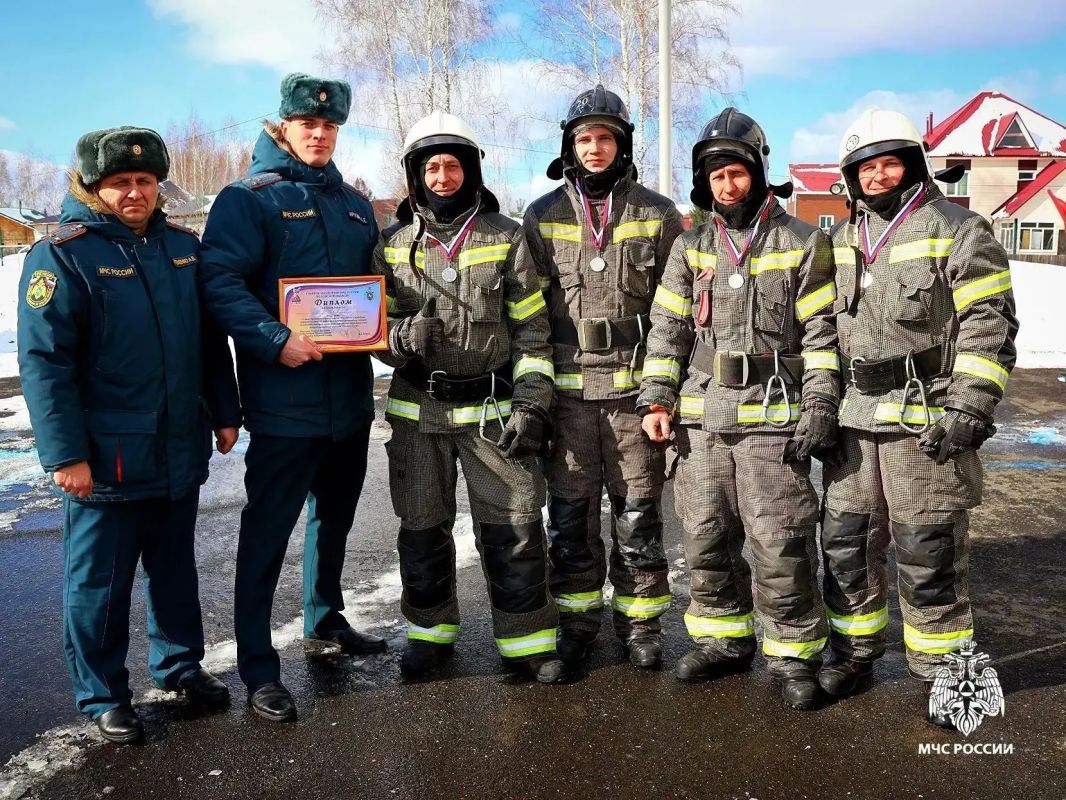 20-й пожарно-спасательной части села Первомайское исполнилось 67 лет 20-й пожарно-спасательной части села Первомайское исполнилось 67 лет