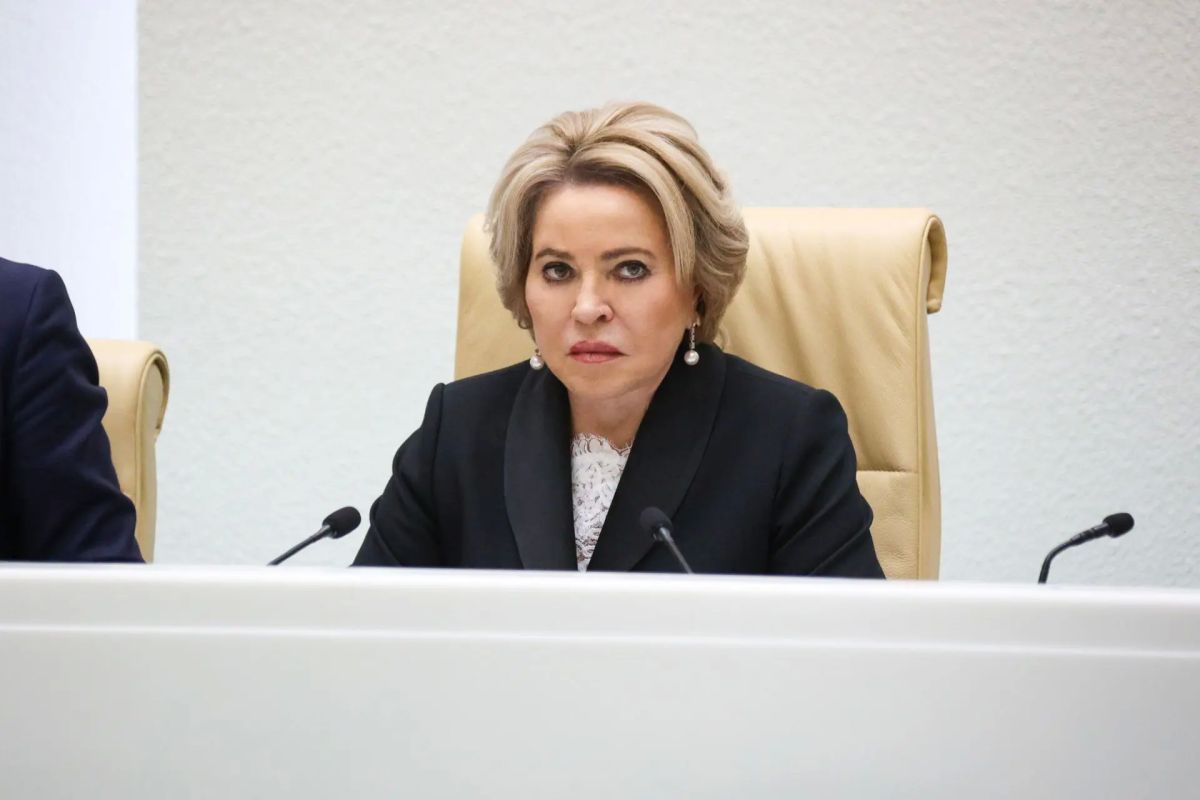 Министр промышленности и торговли Антон Алиханов и губернатор Владимир Мазур представили в Совете Федерации промежуточные результаты работы томского промышленного кластера электроники и беспилотных технологий Министр промышленности и торговли Антон Алиханов и губернатор Владимир Мазур представили в Совете Федерации промежуточные результаты работы томского промышленного кластера электроники и беспилотных технологий