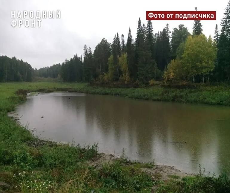 Озеро в Мирном начало возвращаться к жизни