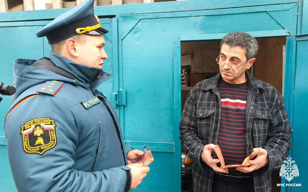 Томские инспекторы пожарного надзора напоминают жителям региона об основных правилах пожарной безопасности Томские инспекторы пожарного надзора напоминают жителям региона об основных правилах пожарной безопасности