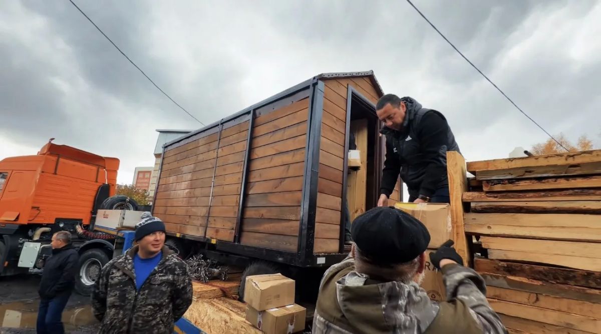 Гуманитарная помощь отправилась из Томска в зону проведения СВО Гуманитарная помощь отправилась из Томска в зону проведения СВО