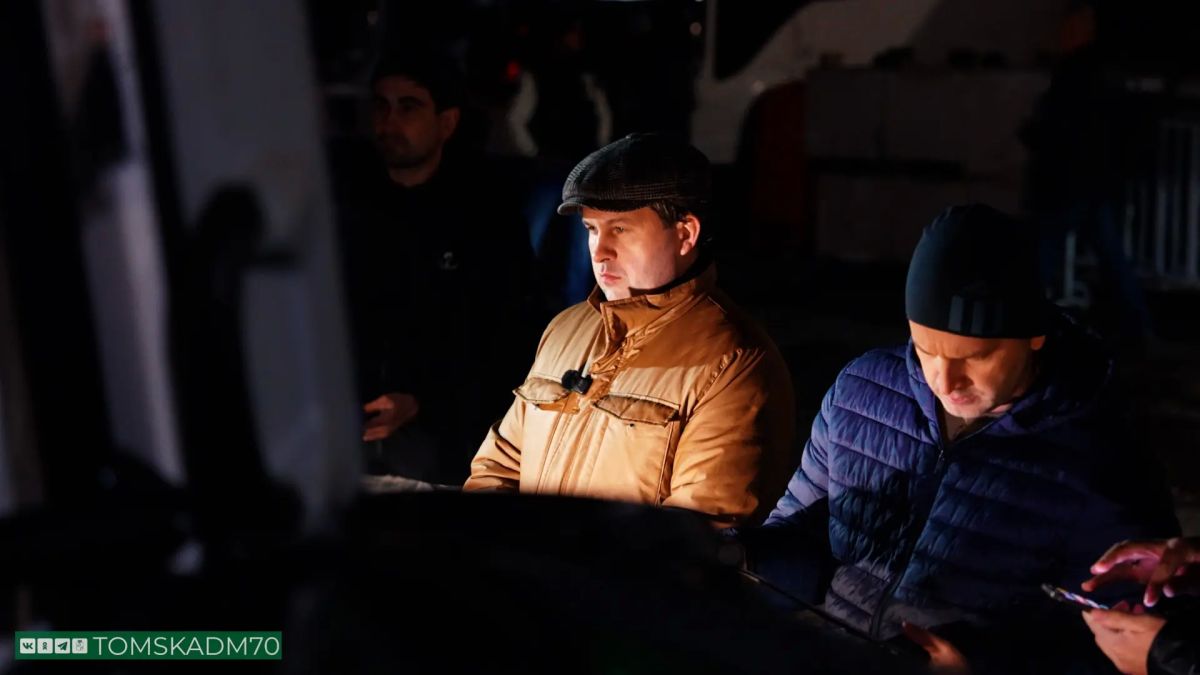 Мэр Томска принял участие в проверке автобусов перед стартом долгосрочных контрактов на пассажироперевозки Мэр Томска принял участие в проверке автобусов перед стартом долгосрочных контрактов на пассажироперевозки