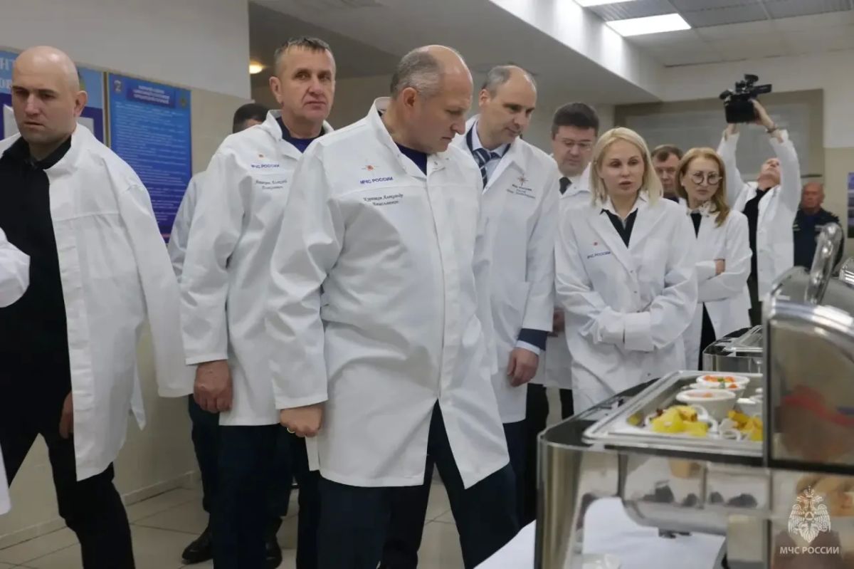 В вузах МЧС России совершенствуют систему питания курсантов В вузах МЧС России совершенствуют систему питания курсантов