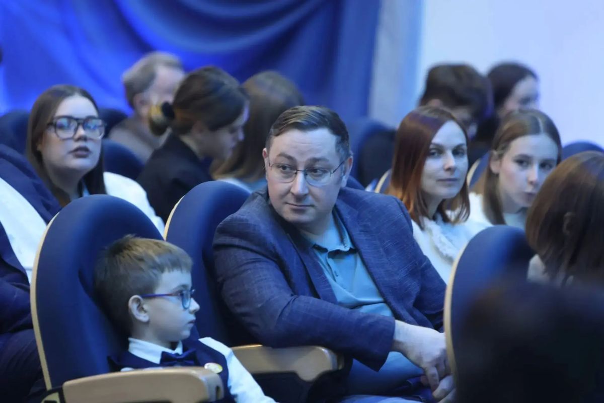 Владимир Мазур: Сегодня дали старт Международному фестивалю «Наука 0+» – крупнейшему просветительскому проекту и одному из ключевых событий Десятилетия науки и технологий в Российской Федерации Владимир Мазур: Сегодня дали старт Международному фестивалю «Наука 0+» – крупнейшему просветительскому проекту и одному из ключевых событий Десятилетия науки и технологий в Российской Федерации
