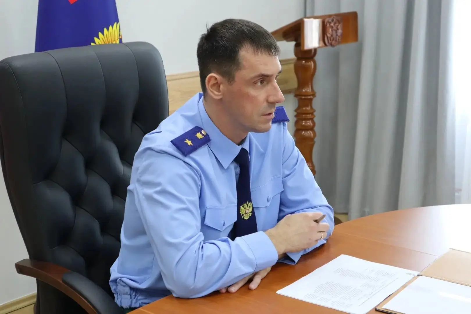 Прямой диалог и личный контроль: прокурор региона Сергей Ломакин провел прием жителей Колпашевского района Томской области